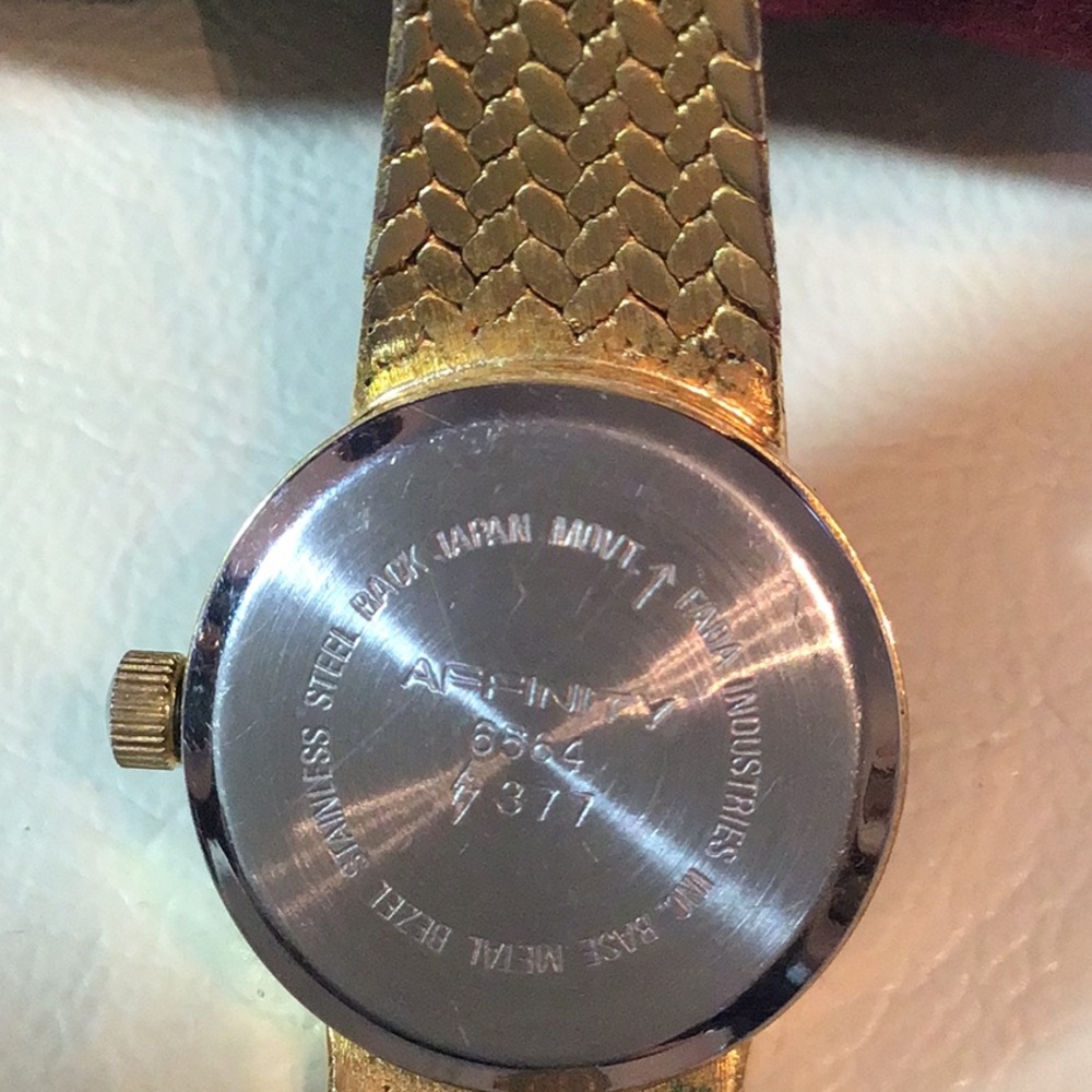 Vintage Affinity Watch - image 3
